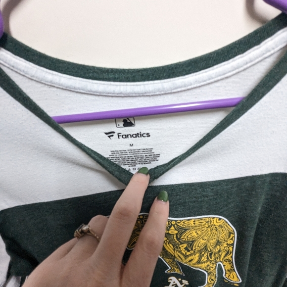 MLB Oakland Athletics Quarter Sleeve Tee - Picture 4 of 5